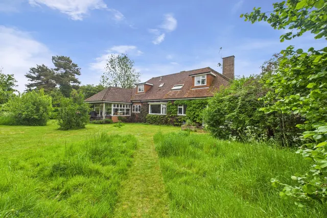 Hamerton Road, Alconbury Weston, PE28, photo 1