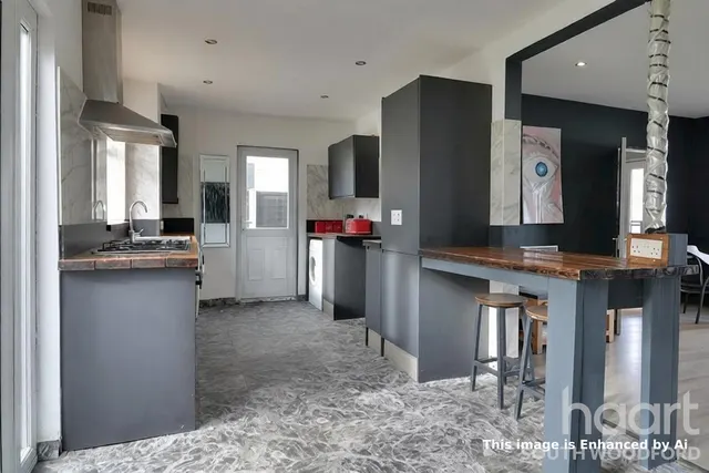 Thistle Mead, Loughton, IG10, photo 3