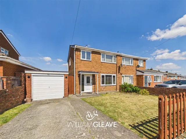 St. Davids Drive, Connah's Quay, Deeside, Flintshire, CH5 4SP, photo 1