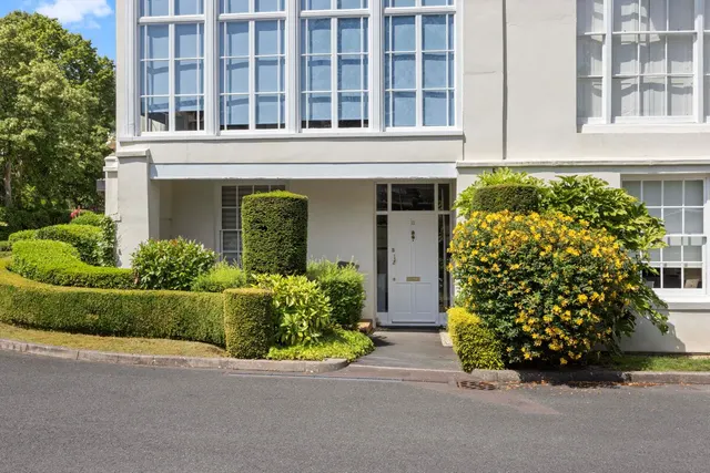 Queens Road, Cheltenham, GL50, photo 2