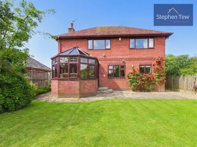 Rosebank Division Lane, Blackpool, FY4, photo 2