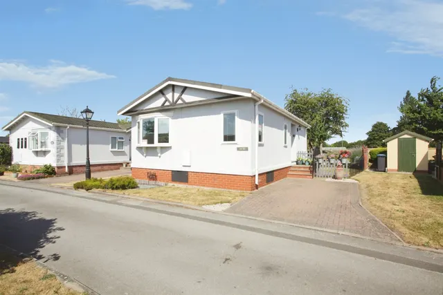 Hill Top Park, Princethorpe, Rugby, photo 1