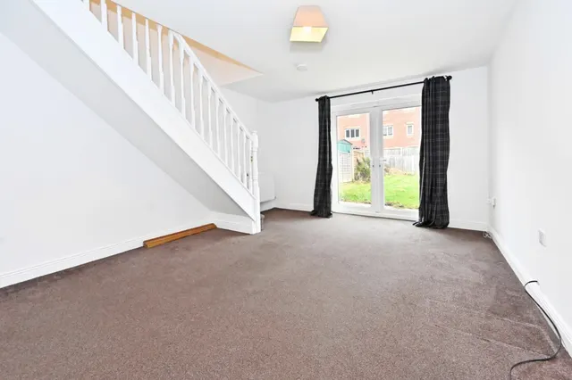 Photo 2 — Steeple Way, Stoke, Stoke-on-Trent