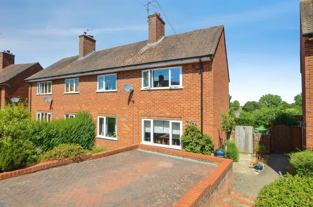 Chessbury Road, Chesham, photo 1
