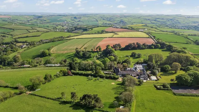 Chantry, Loddiswell, TQ7, photo 1