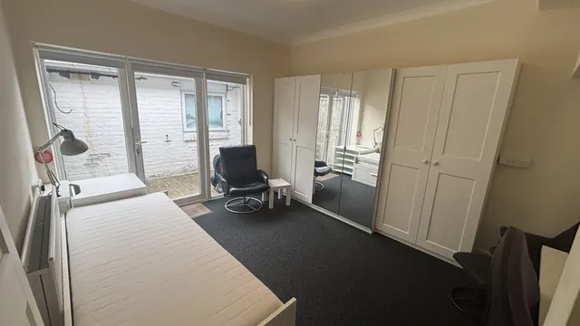 Photo 2 — Throntree Drive, Newcastle