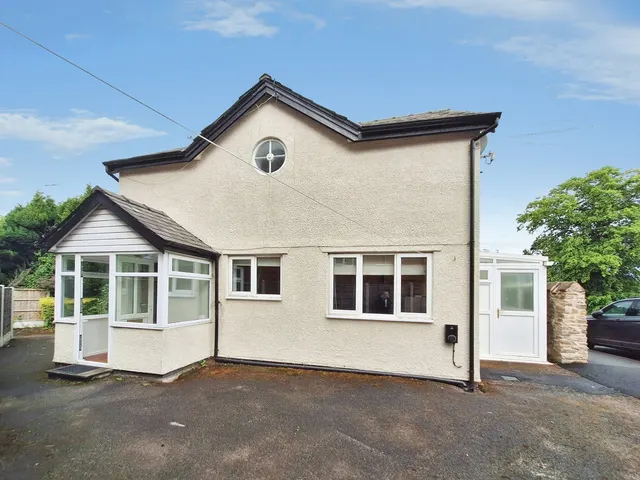 Oldknow Road, Marple, SK6, photo 1