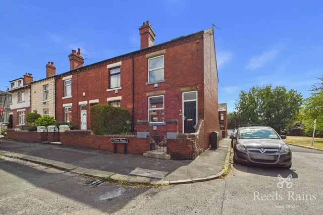Clifton Place, Wakefield, West Yorkshire, WF1, photo 1