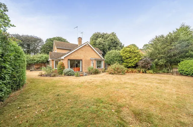 Photo 3 — Church Walk, Bilton, Rugby, CV22 7NA