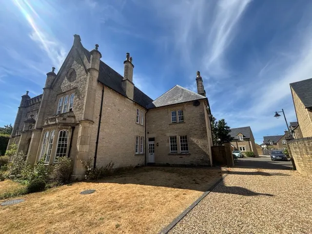 Lickhill Road, Calne, photo 1