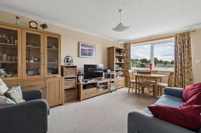 Windsor Drive, High Wycombe, HP13, photo 2