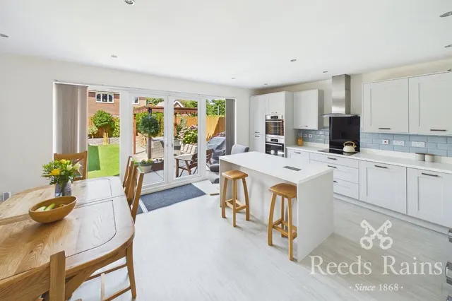 Photo 3 — Green Hill Drive, Leyland, Lancashire, PR25