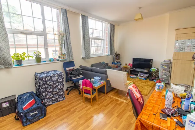 Photo 3 — Flat 6, 9-13 Andover Street, Leicester, Leicester, LE2 0JA