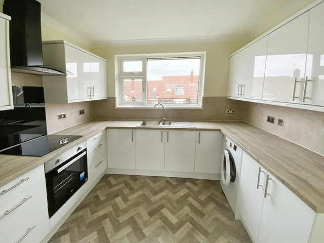 South Street, Cottingham, HU16, photo 1