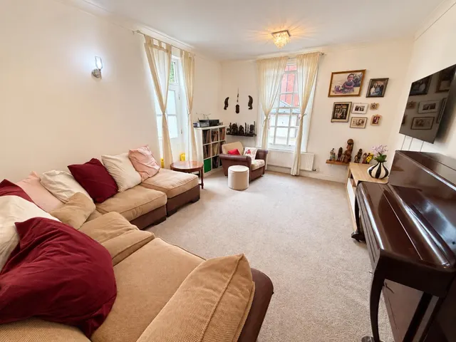 The Parklands, Stoneclough, M26, photo 2
