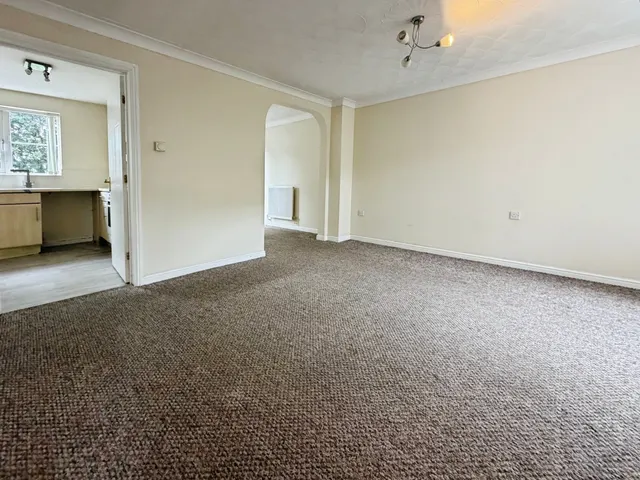 Blaen Ifor CAERPHILLY, CF83, photo 2