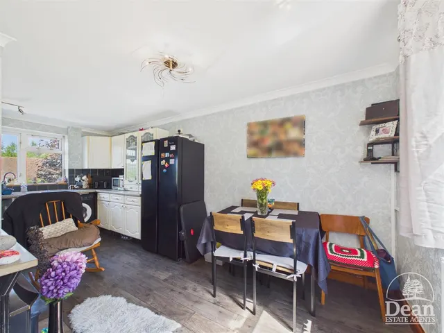 Photo 2 — Woodland Rise, Parkend, Lydney