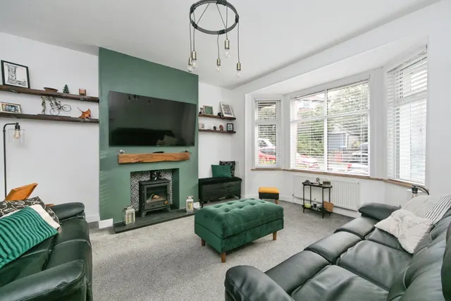 Dingle Hill, Colwyn Bay, LL29, photo 3