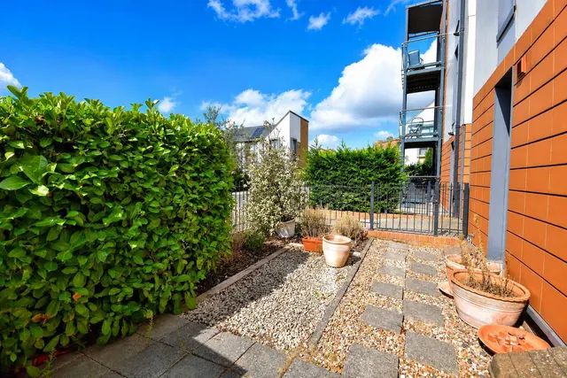 Photo 3 — Gifford Lane, Upton, Northampton, NN5 4DF