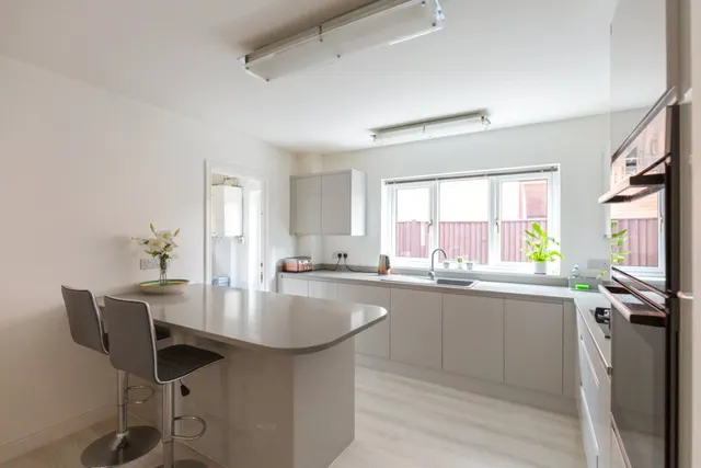 College Park Drive, Bristol, BS10, photo 2