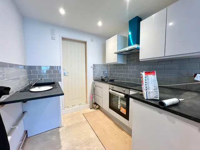 Cavendish Place, Eastbourne, BN21, photo 2