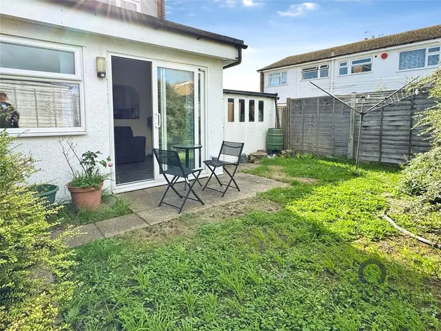 Drake Avenue, Eastbourne, BN23, photo 2