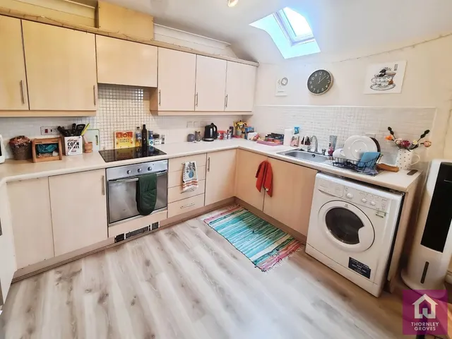 Hadfield Close, Manchester, M14, photo 3