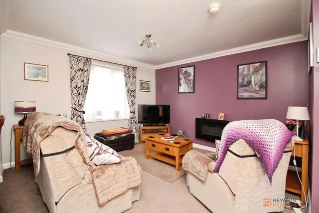 Riverdale Close, Syston, LE7, photo 3