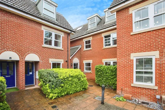 Parsons Place, Tonbridge, TN9, photo 1