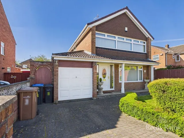 Westbeck Gardens, Middlesbrough, TS5, photo 1