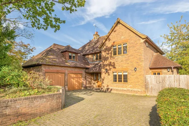 The Rise, Sevenoaks, TN13, photo 1
