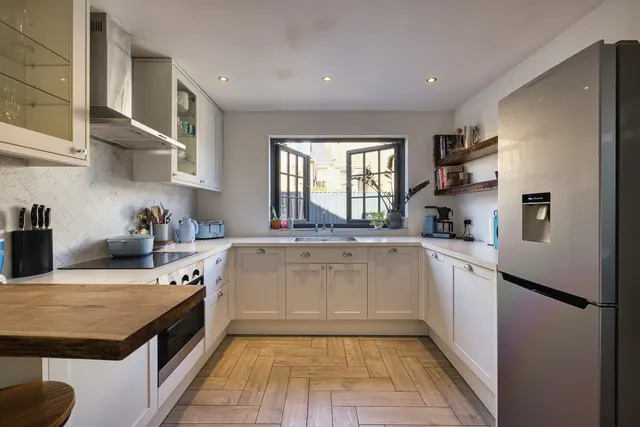 Howard Road, Broadstairs, CT10, photo 3