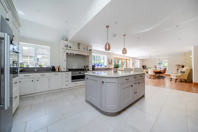 Photo 3 — North Park, Gerrards Cross, SL9