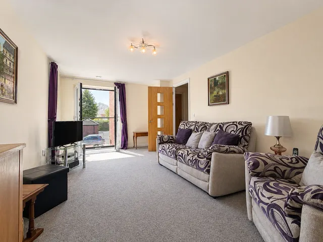 Middlewich Road, Sandbach, CW11, photo 3