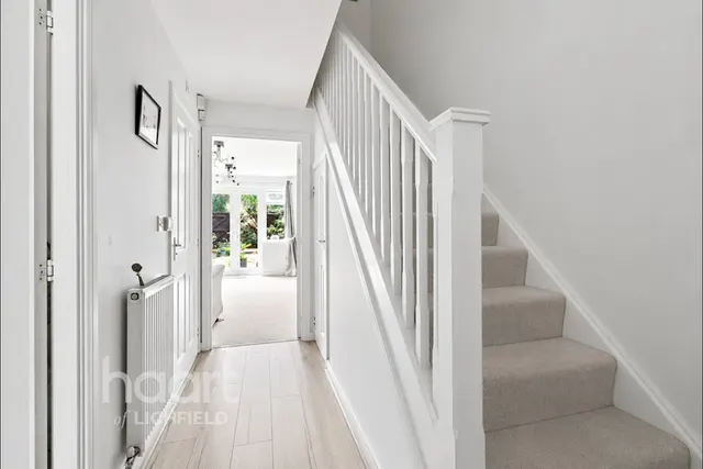 Hardy Place, Lichfield, WS14, photo 3