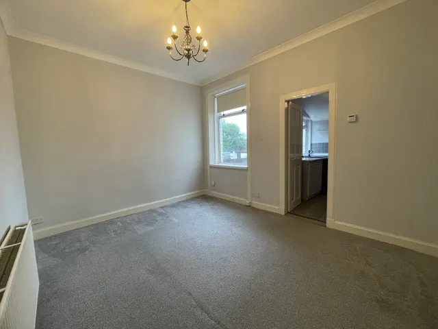 Main Street, Auchinleck, KA18, photo 1