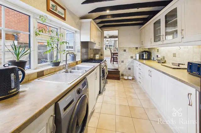 Hartford Road, Davenham, CW9, photo 3