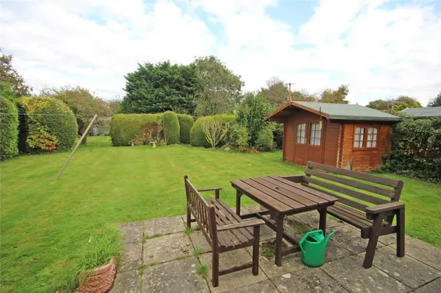 New Milton, Hampshire, photo 2