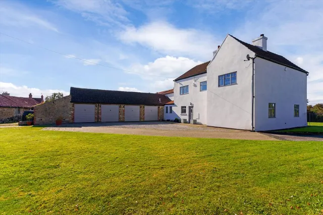Banks Lane, Scorton, DL10, photo 2