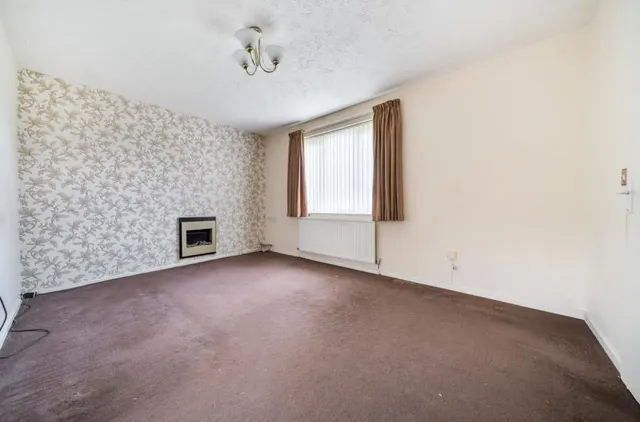 Ullswater Park, Dronfield Woodhouse, S18, photo 3