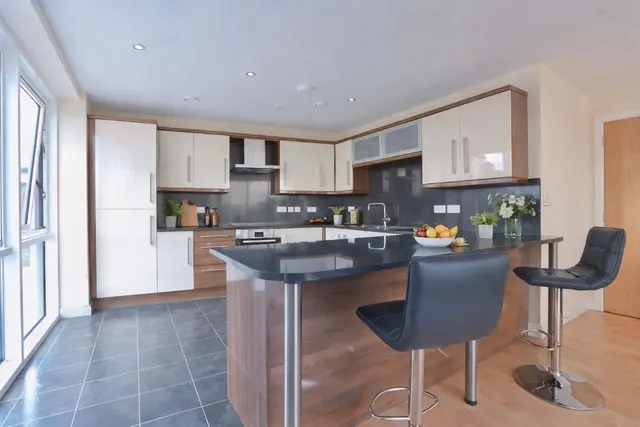 Ecclesall Gate, photo 2