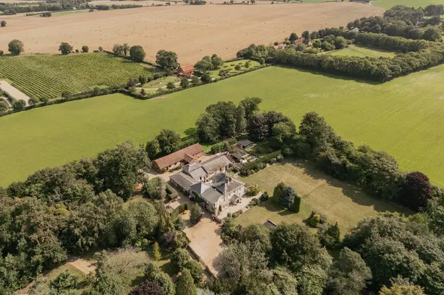 Photo 3 — Sunnyside, Bergh Apton, Norwich, NR15 1DD