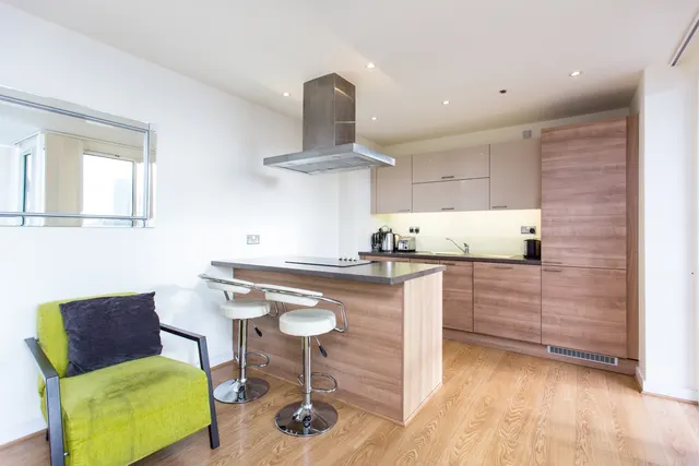 Hay Currie Street, Poplar, E14, photo 2