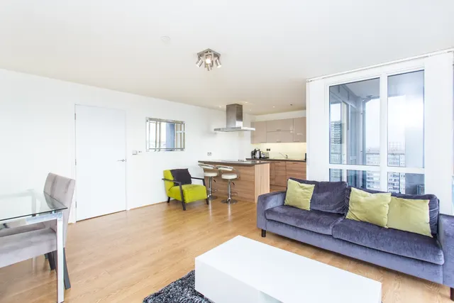 Hay Currie Street, Poplar, E14, photo 1