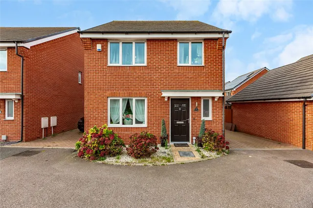 Radwinter Mews, Wickford, SS12, photo 1