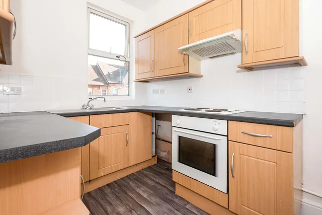 Victoria Road, Retford, DN22, photo 2