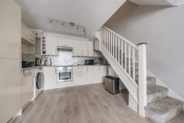 Penn Road, Datchet, SL3, photo 3