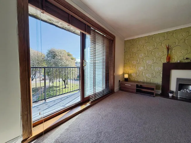 Denhead Crescent, Dundee, DD2, photo 3
