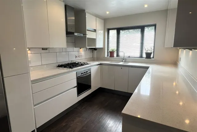 Mansfield Road, Ringwood, BH24, photo 2