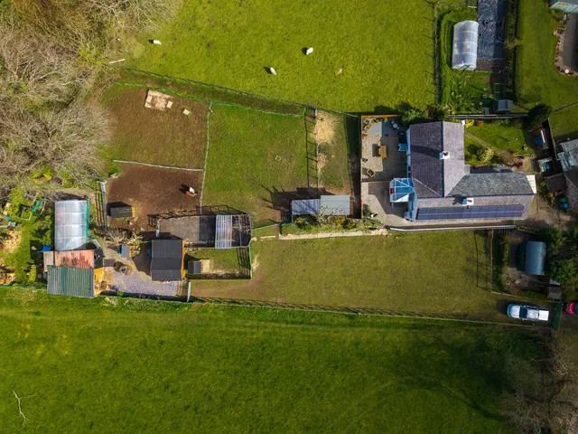 Photo 3 — Ger Yr Efail, Boduan, Pwllheli, Gwynedd, LL53 8UF